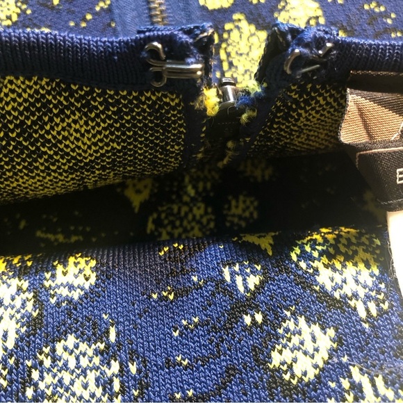 BCBGMAXAZRIA "Jose" Python Jacquard Bodycon Sheath Dress Blue Sleeveless - Picture 8 of 14